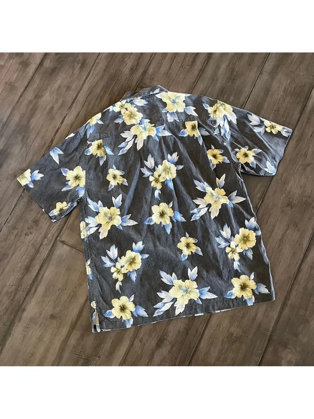 Tommy Bahama Silk Floral Shirt - Size Large